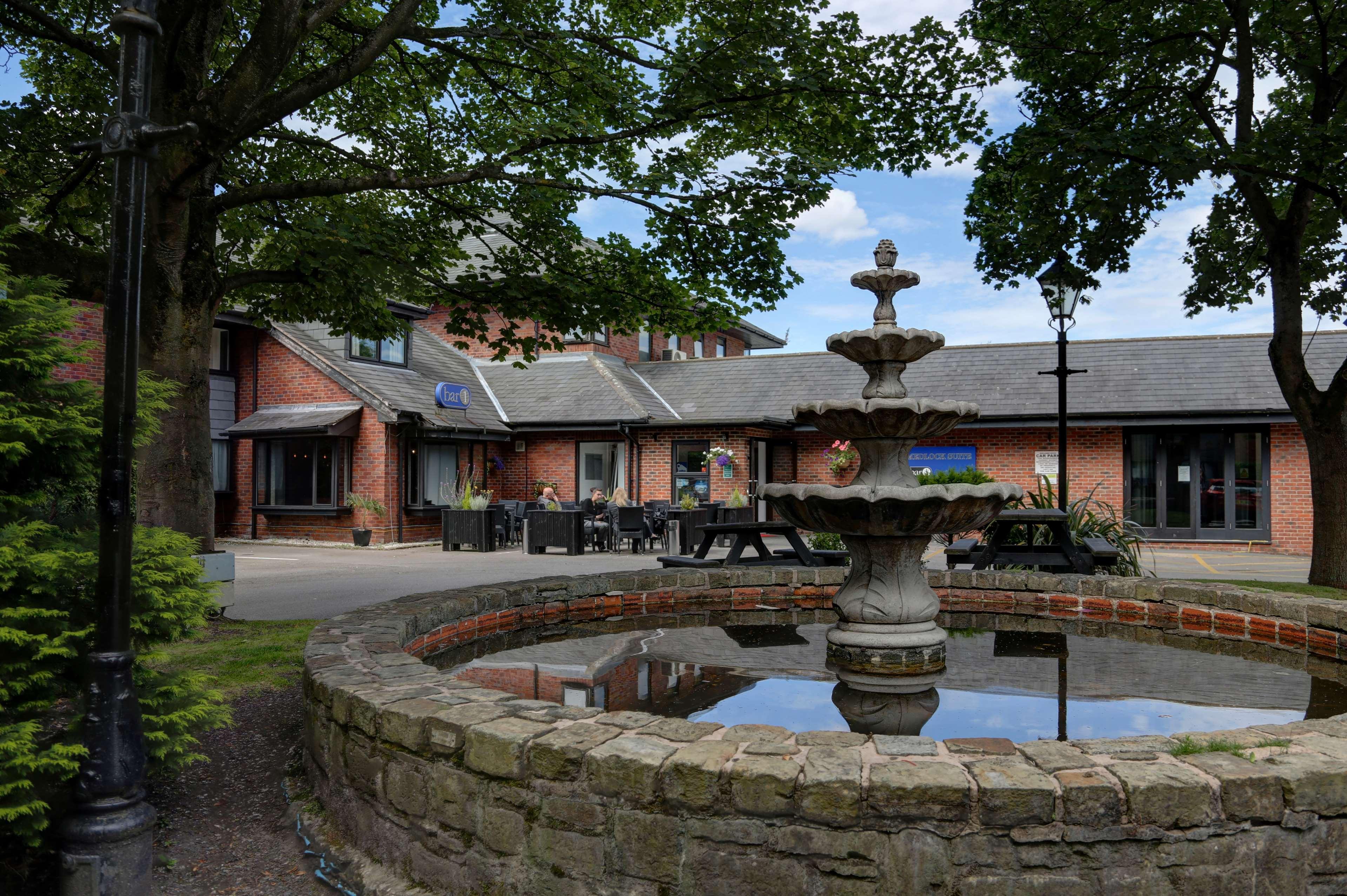 Holiday Inn - Manchester - Oldham By Ihg エクステリア 写真