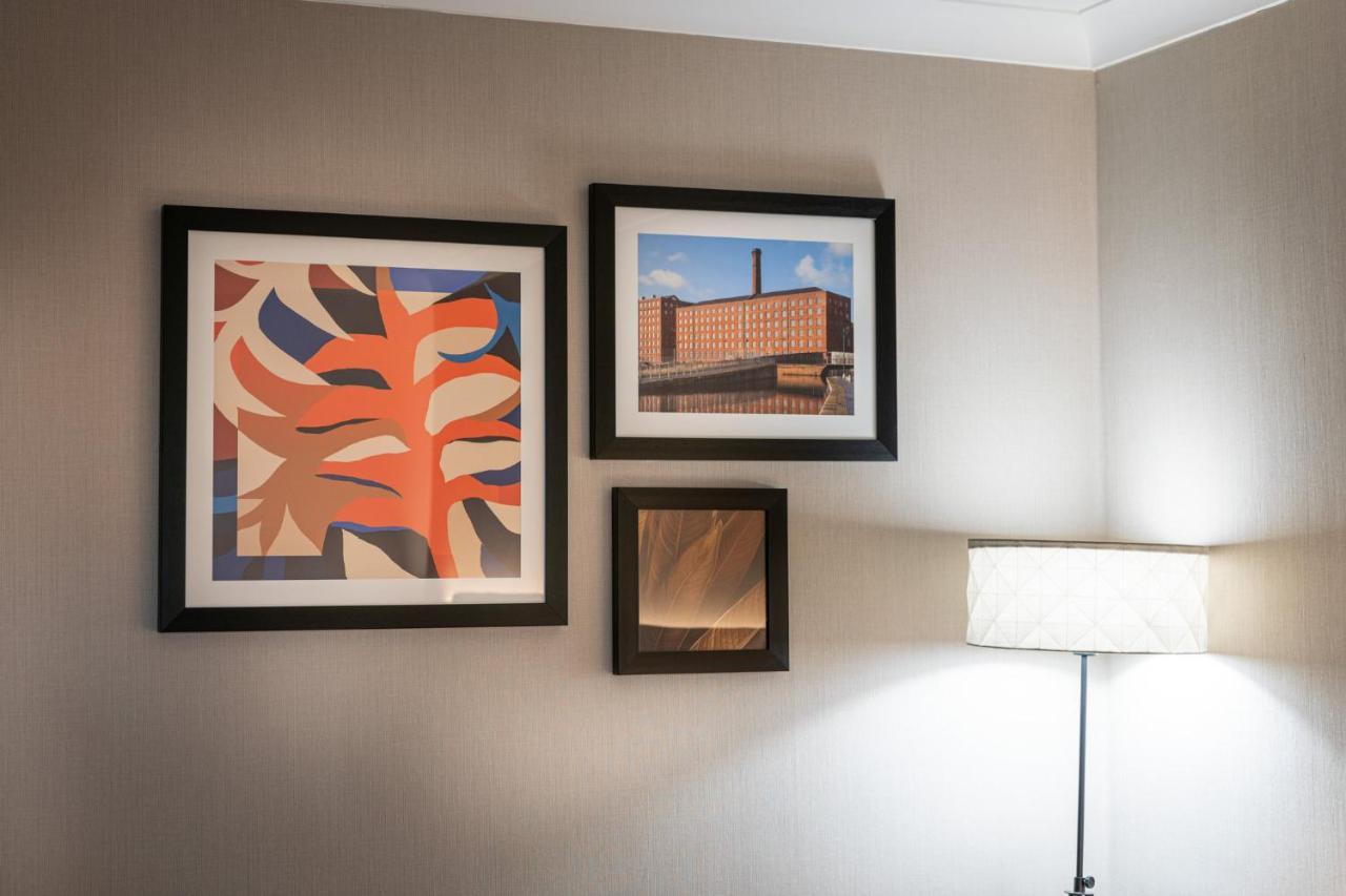 Holiday Inn - Manchester - Oldham By Ihg エクステリア 写真