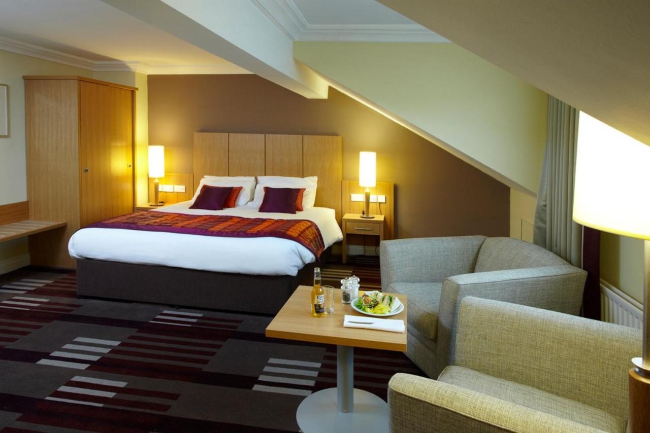Holiday Inn - Manchester - Oldham By Ihg エクステリア 写真
