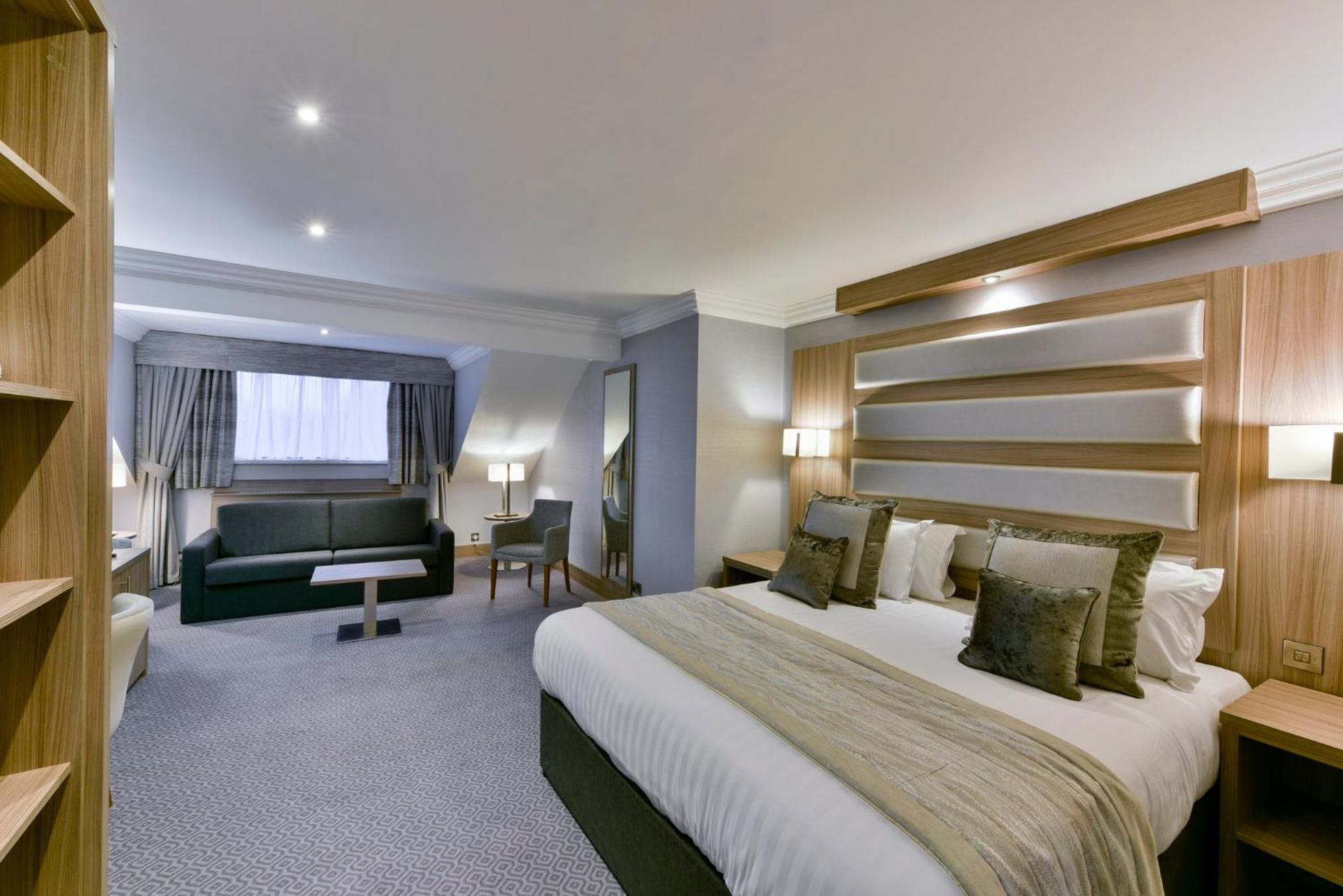 Holiday Inn - Manchester - Oldham By Ihg エクステリア 写真