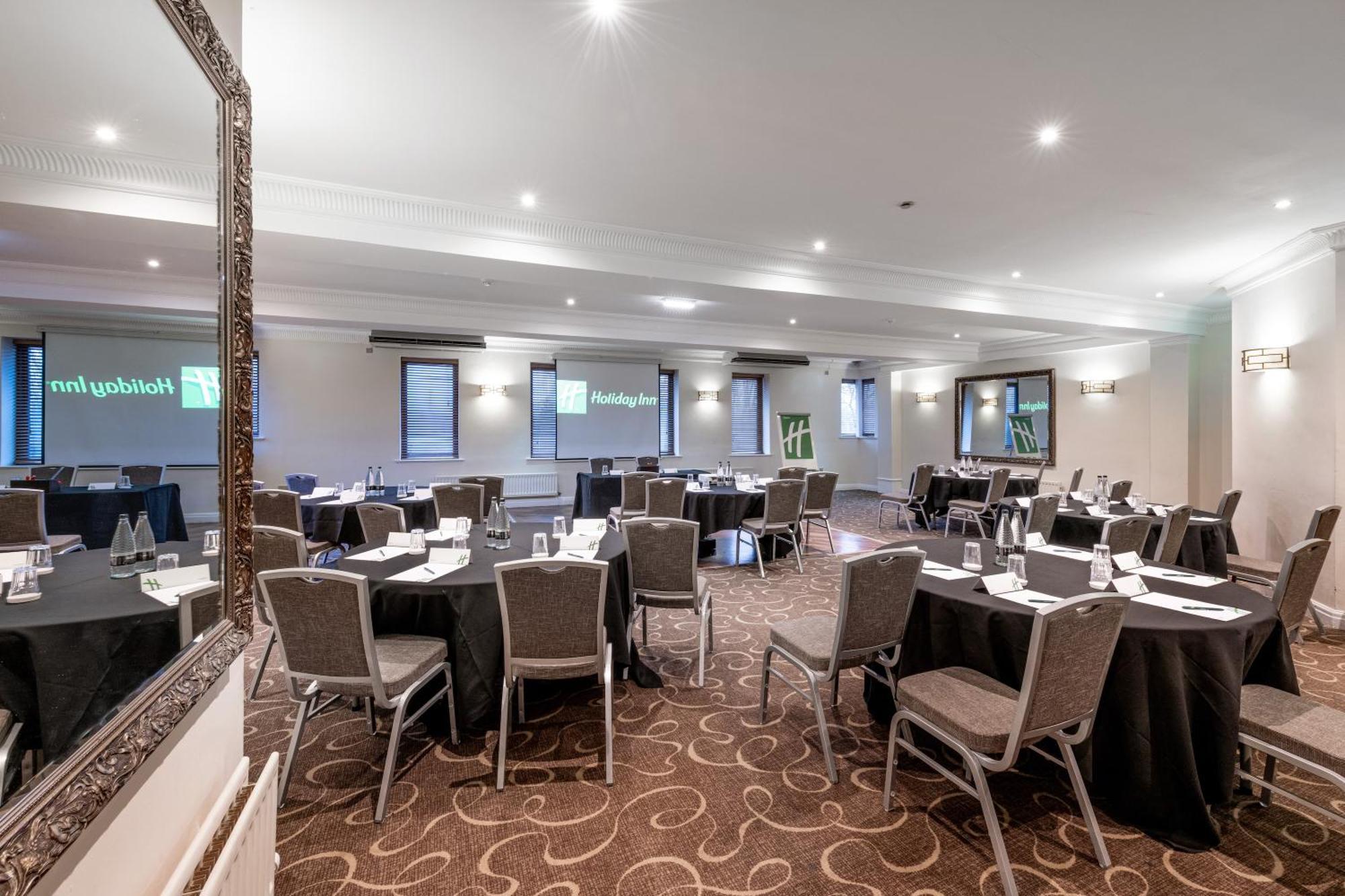 Holiday Inn - Manchester - Oldham By Ihg エクステリア 写真