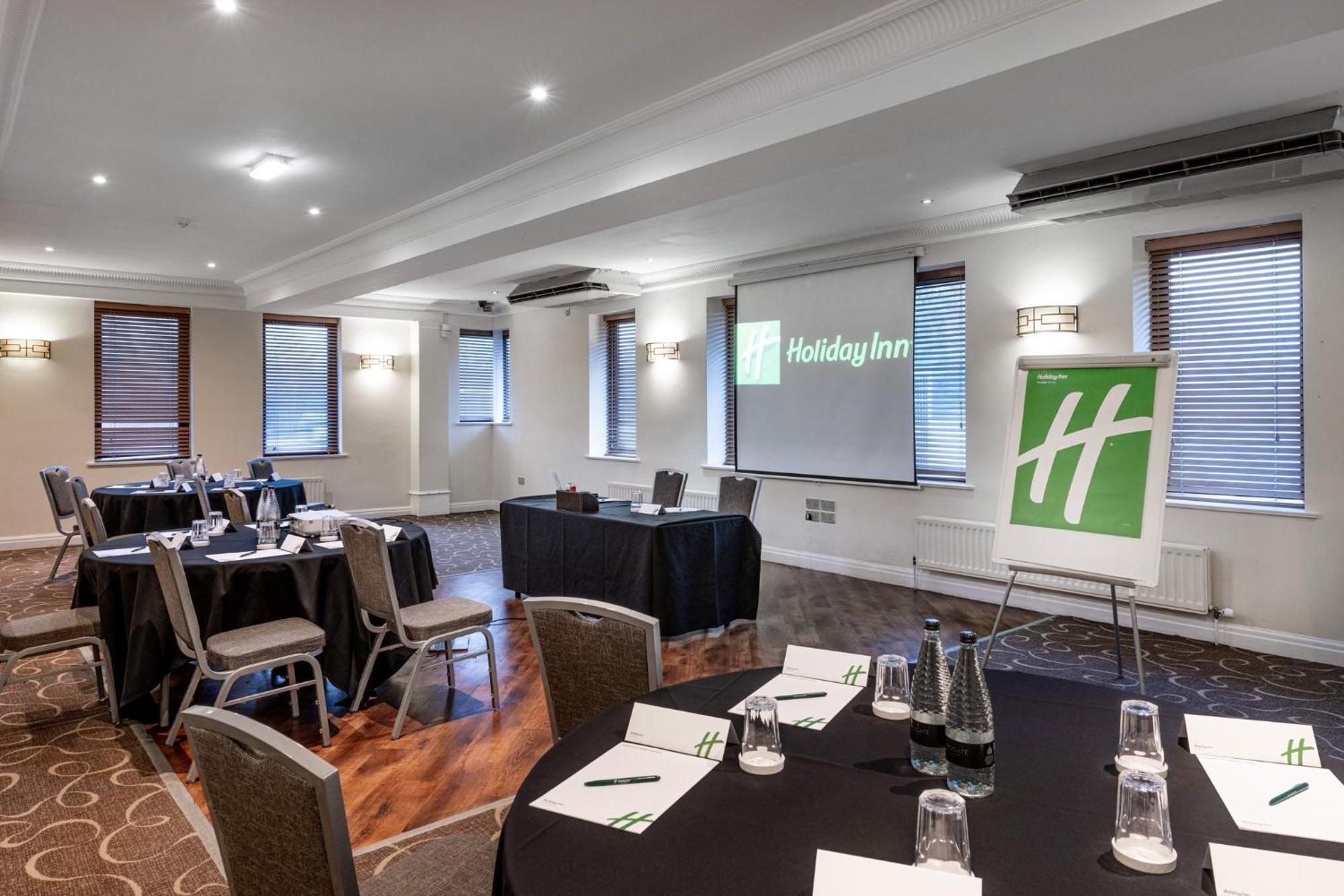 Holiday Inn - Manchester - Oldham By Ihg エクステリア 写真