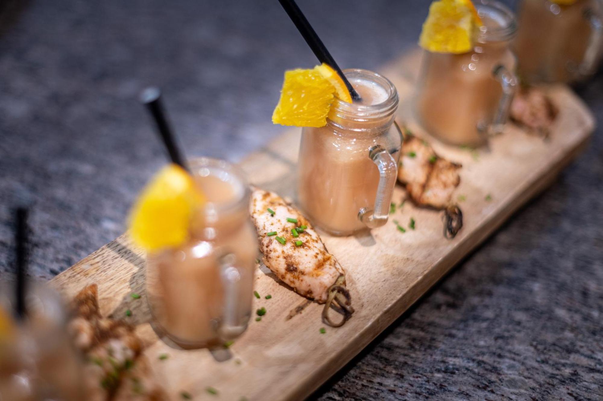 Holiday Inn - Manchester - Oldham By Ihg エクステリア 写真